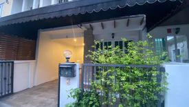 3 Bedroom Townhouse for rent in Baan Pieamsuk Tuscany Pattanakan 44, Bang Kraso, Nonthaburi near MRT Yaek Nonthaburi 1