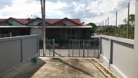 3 Bedroom Townhouse for sale in Khao Sam Yot, Lopburi