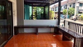 3 Bedroom Townhouse for sale in Baan Pruksa 79 Lamlukka-Khlongsam, Lat Sawai, Pathum Thani