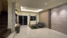 3 Bedroom Townhouse for sale in Noen Phra, Rayong