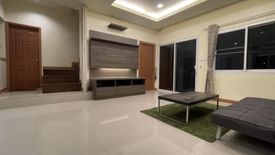 3 Bedroom Townhouse for sale in Koravit 7, Noen Phra, Rayong