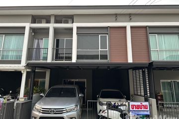 3 Bedroom Townhouse for sale in Wat Chalo, Nonthaburi