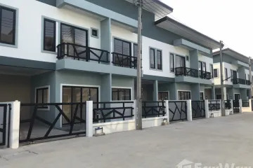 3 Bedroom Townhouse for sale in Supitcha Ville, Rim Kok, Chiang Rai