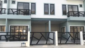 3 Bedroom Townhouse for sale in Supitcha Ville, Rim Kok, Chiang Rai