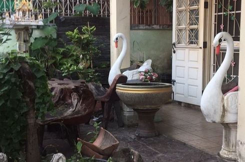 2 Bedroom Townhouse for sale in Baan Tawanthong, Suan Luang, Samut Sakhon