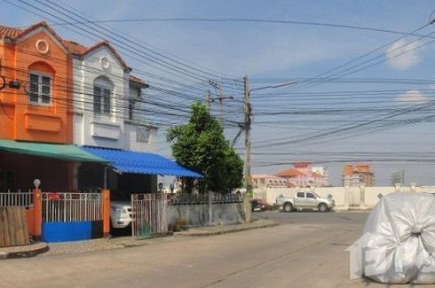 2 Bedroom Townhouse for sale in Nong Mai Daeng, Chonburi