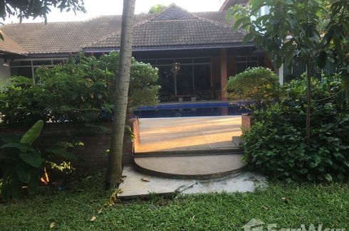 3 Bedroom Villa for sale in Baan Na Buri, Bang Chan, Bangkok