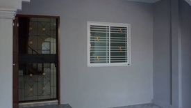 2 Bedroom Townhouse for sale in Prachathipat, Pathum Thani