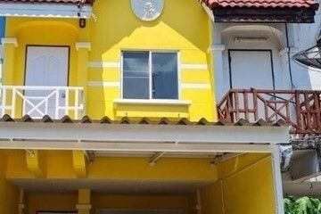 2 Bedroom Townhouse for sale in Lahan, Nonthaburi