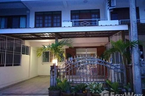 3 Bedroom Townhouse for sale in Nai Mueang, Lamphun