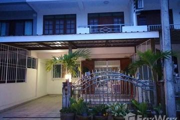 3 Bedroom Townhouse for sale in Nai Mueang, Lamphun