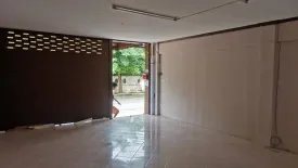 5 Bedroom Villa for rent in Baan Sathaporn, Bueng Yitho, Pathum Thani