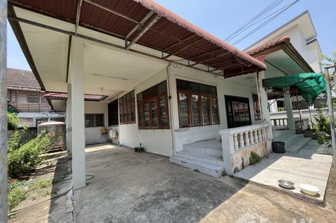 3 Bedroom House for sale in Sai Mai, Bangkok