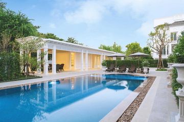 3 Bedroom Townhouse for rent in Bang Chak, Bangkok