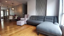 2 Bedroom Condo for rent in Hive Taksin, Khlong Ton Sai, Bangkok near BTS Wongwian Yai