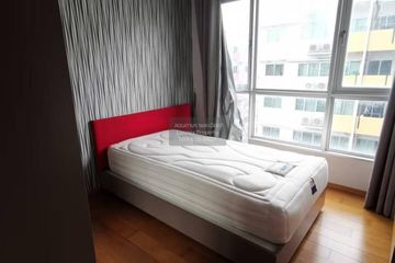 2 Bedroom Condo for rent in Hive Taksin, Khlong Ton Sai, Bangkok near BTS Wongwian Yai