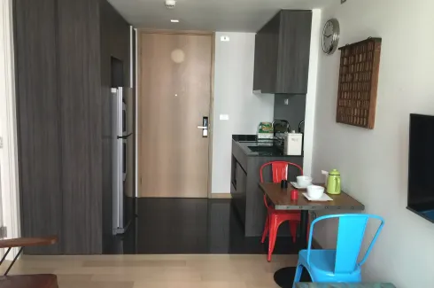 1 Bedroom Condo for rent in Via 49, Khlong Tan Nuea, Bangkok near BTS Phrom Phong
