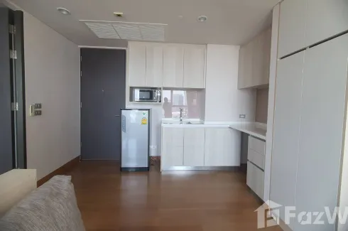 1 Bedroom Condo for rent in The Lumpini 24, Khlong Tan, Bangkok near BTS Phrom Phong