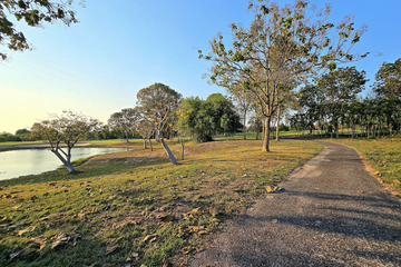 Land for sale in Phoenix Golf Villa, Huai Yai, Chonburi