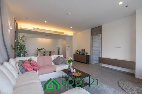 2 Bedroom Condo for sale in Na Kluea, Chonburi