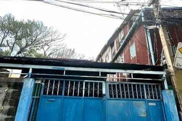 Commercial for rent in Silom, Bangkok near BTS Chong Nonsi