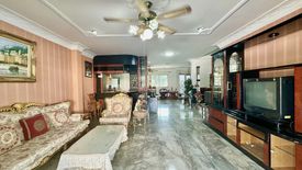 7 Bedroom House for rent in Chim Phli, Bangkok