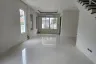 9 Bedroom Townhouse for rent in Lat Phrao, Bangkok
