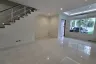 9 Bedroom Townhouse for rent in Lat Phrao, Bangkok