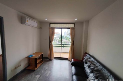 1 Bedroom Condo for rent in Charoennakorn River Place, Samre, Bangkok near BTS Wongwian Yai