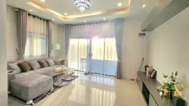 3 Bedroom House for sale in Rattanakorn Village 18, Na Kluea, Chonburi