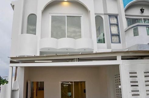 3 Bedroom Townhouse for sale in Nong Hoi, Chiang Mai