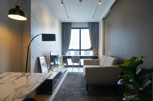 1 Bedroom Condo for sale in Si Phraya, Bangkok near MRT Sam Yan