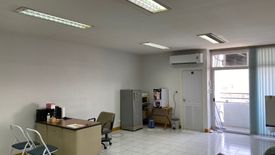 Condo for rent in Thairong Tower, Suan Luang, Bangkok near BTS Phra Khanong