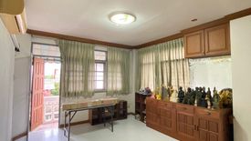 3 Bedroom Townhouse for sale in Bang Phlat, Bangkok near MRT Sirindhorn