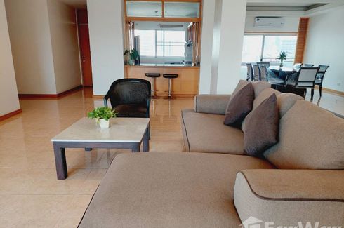 3 Bedroom Condo for rent in Esmeralda Apartments, Thung Maha Mek, Bangkok near MRT Lumpini