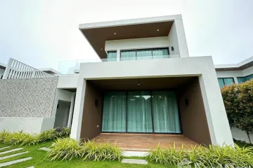 4 Bedroom Villa for sale in Casa Signature, Ko Kaeo, Phuket