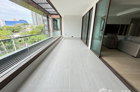 3 Bedroom Apartment for rent in The Grand Ekkamai, Phra Khanong Nuea, Bangkok near BTS Ekkamai