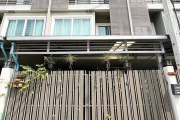 3 Bedroom Townhouse for sale in Bang Si Mueang, Nonthaburi