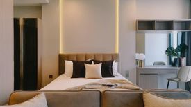 1 Bedroom Condo for sale in Si Phraya, Bangkok near MRT Sam Yan