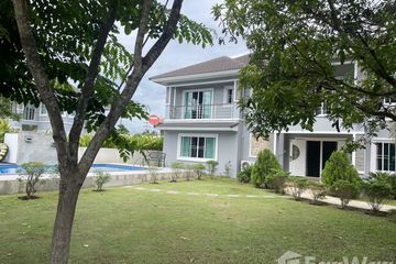 6 Bedroom House for rent in Thanaporn Park Home 5, San Pa Pao, Chiang Mai