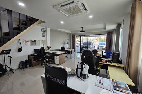 2 Bedroom Townhouse for sale in Hin Lek Fai, Prachuap Khiri Khan