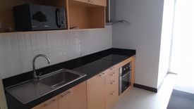 2 Bedroom Condo for rent in Newton Tower, Khlong Toei, Bangkok near BTS Nana