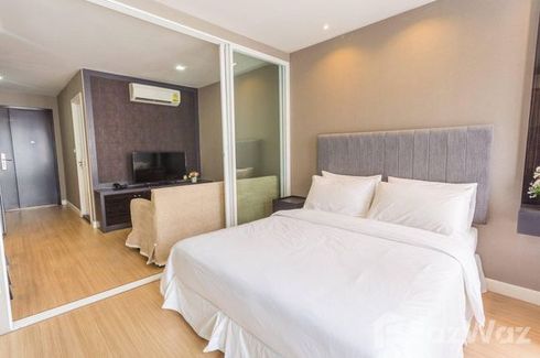 1 Bedroom Condo for rent in Mayfair Place Sukhumvit 64, Bang Chak, Bangkok near BTS Punnawithi