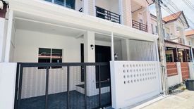 4 Bedroom Townhouse for sale in Phanason City Thepanusorn, Wichit, Phuket