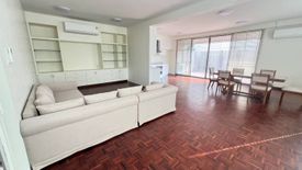 3 Bedroom Townhouse for rent in Sam Sen Nai, Bangkok near BTS Ari