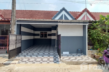 2 Bedroom Townhouse for sale in Samphan Villa, Khu Khot, Pathum Thani