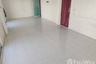 9 Bedroom Townhouse for rent in Baan Benjasub, Rangsit, Pathum Thani