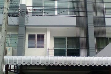 3 Bedroom Townhouse for rent in Nong Khang Phlu, Bangkok