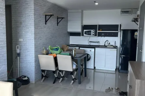 2 Bedroom Condo for sale in Life Ratchadapisek, Huai Khwang, Bangkok near MRT Huai Khwang