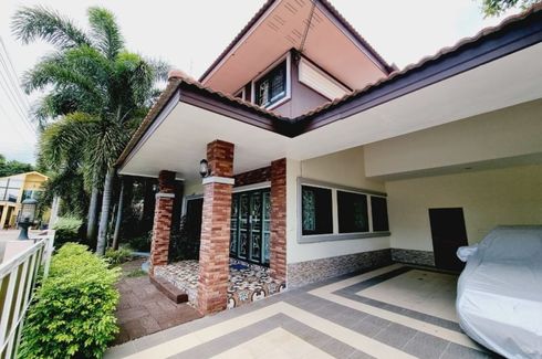 5 Bedroom Villa for rent in Pingdoi Lakeville, Mae Hia, Chiang Mai